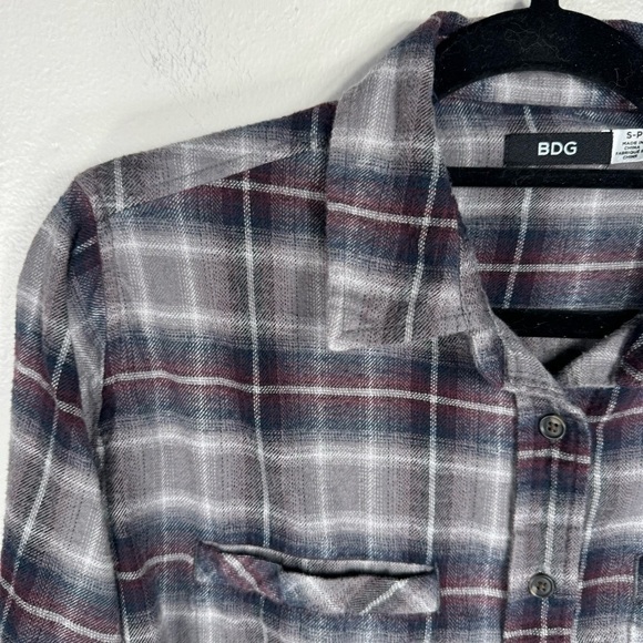 urban outfitters plaid flannel button-down long sleeve shirt boyfriend fit small - Picture 3 of 15